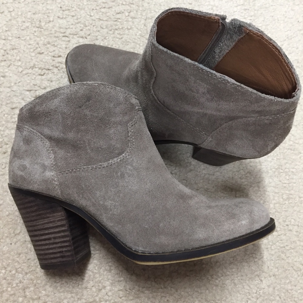 Lucky Brand 🍀 size 6.5 Eller bootie